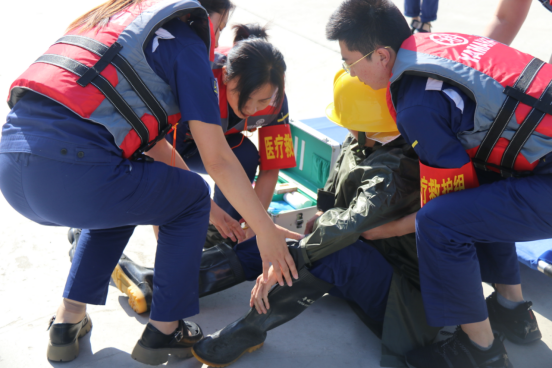 “以‘演’促防 以‘練’備戰(zhàn)”公司保稅區(qū)廠區(qū)開(kāi)展2024年自然災(zāi)害（防臺(tái)風(fēng)、防汛）處置演練活動(dòng)652.png